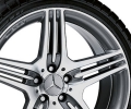 19" triple-spoke wheel | Style VII  (titanium grey, high-sheen)